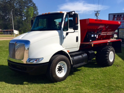 12' New Leader L2000 G4 Fertilizer & Lime Spreader mounted on a 2005 International 8600 #1