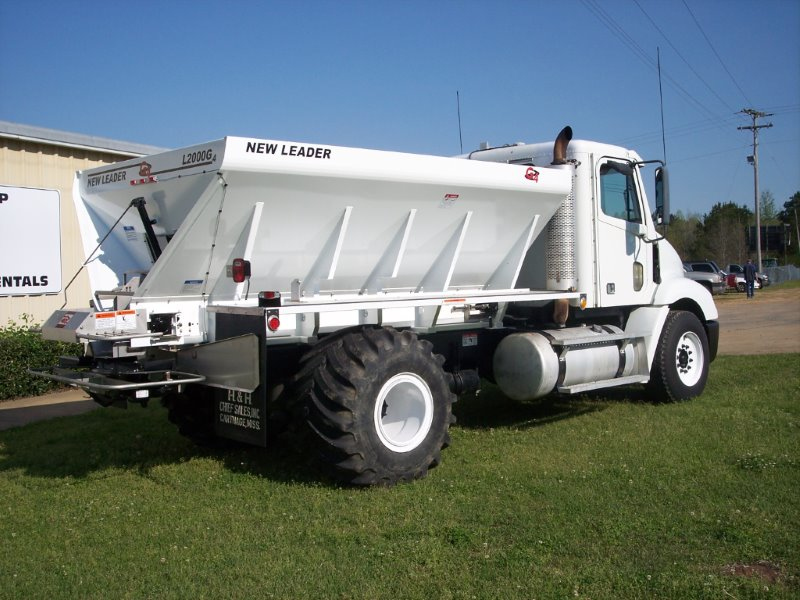 International Truck New leader spreader #1