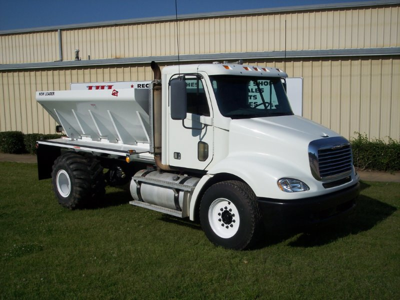 International Truck New leader spreader #6